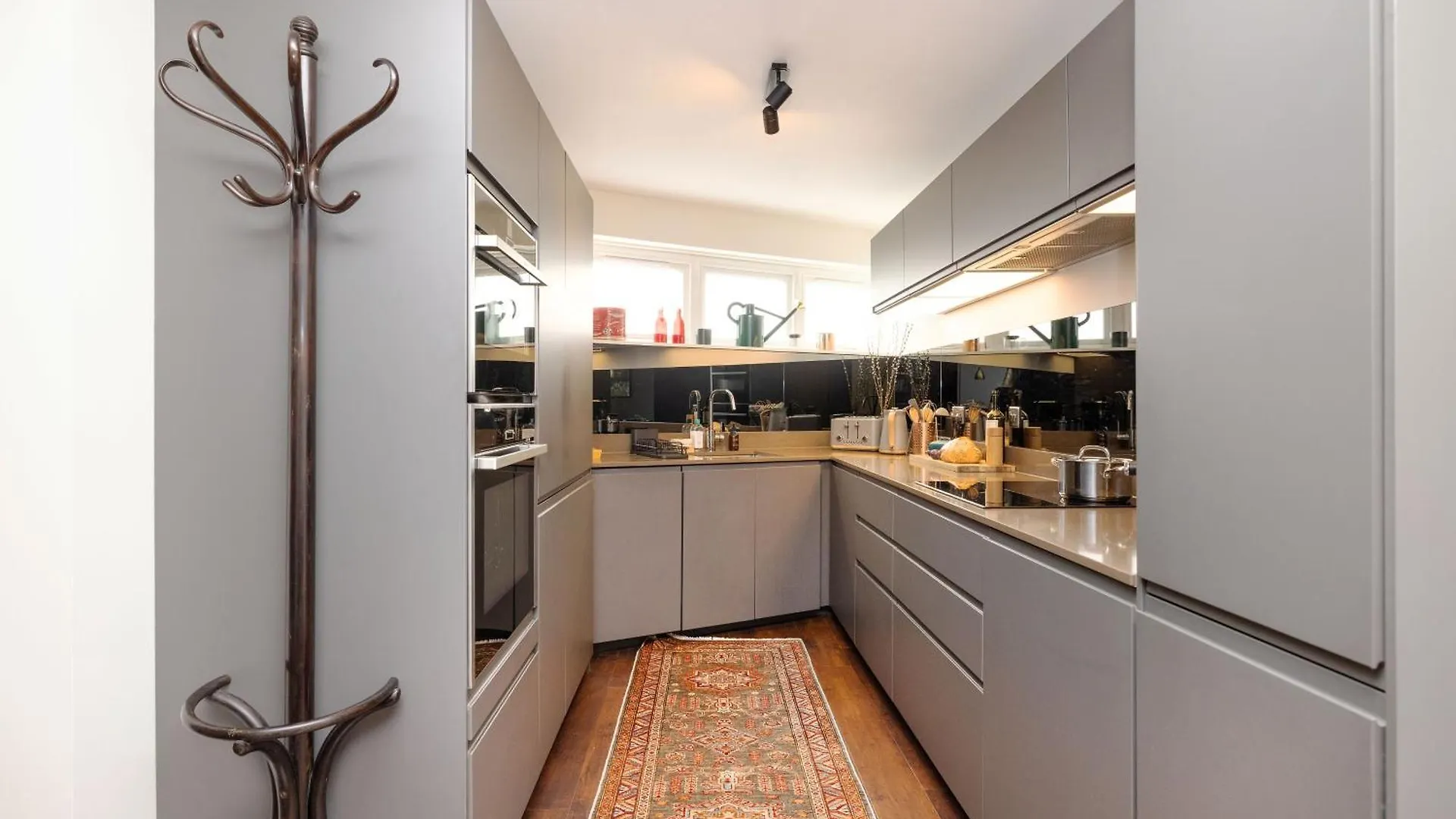 Joivy Delightful Maisonette Near Edinburgh Castle Apartment