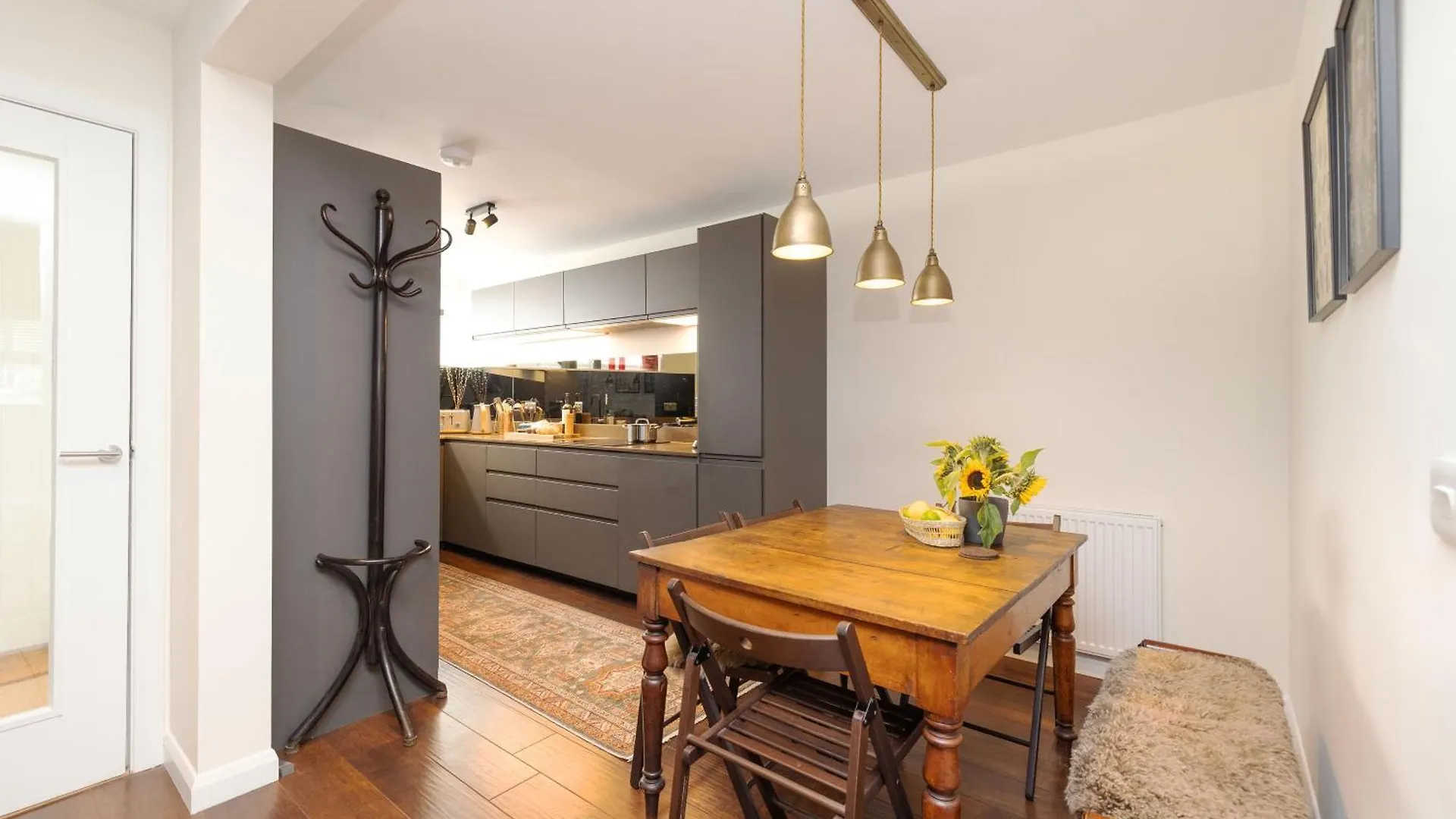 Joivy Delightful Maisonette Near Edinburgh Castle Apartment 0*,